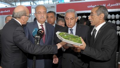 رئيس الوزراء يفتتح معرض القاهرة الدولي للمؤتمرات (صور)