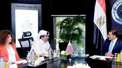 «عبد الوهاب» يبحث مع غرفة تجارة وصناعة قطر عقد شراكات استثماراية في مصر