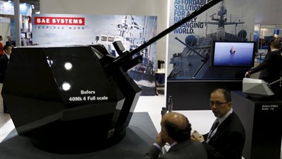 بالفيديو..آخر التقنيات البحرية والجوية في معرض