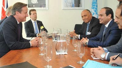 السيسى يهنىء رئيس الوزراء البريطانى لفوز حزب المحافظين بالانتخابات البرلمانية