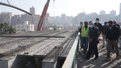 وزير النقل يتابع أعمال تطوير الطريق الدائري بطول 106 كم