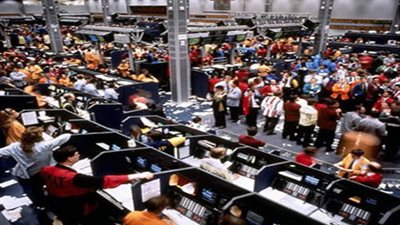 الأسهم الأوروبية ترتفع فى التعاملات الصباحية مع هدوء سوق السندات