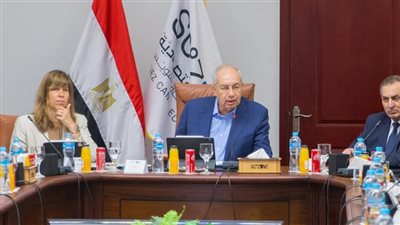 «اقتصادية قناة السويس» تستضيف مائدة مستديرة مع ممثلي شركات الوقود الأخضر 