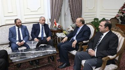 إقامة 8 شوادر رمضانية لتوفير السلع بأسعار مخفضة بالقاهرة