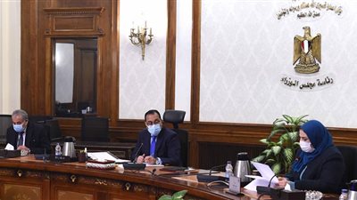 الحكومة تقرر تشكيل لجنة لوضع معايير وآليات هيكلة منظومة الدعم