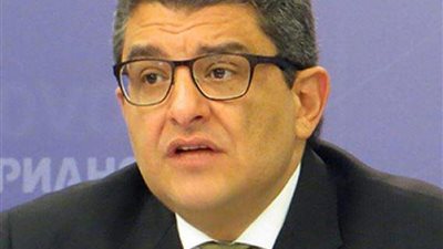 سفير مصر في روسيا: استمرار التنسيق لعودة الطيران بين القاهرة وموسكو