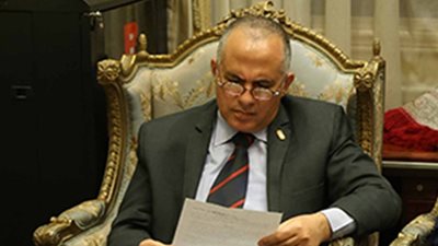 وزير الري يتوجه لجنوب إفريقيا 