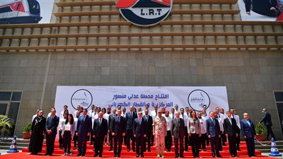 الرئيس السيسي يفتتح محطة عدلي منصور المركزية والقطار الكهربائي