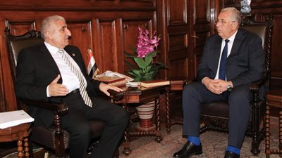 «القصير» يبحث مشاركة «اكساد» في يوم الزراعة والغذاء بـ«cop27»