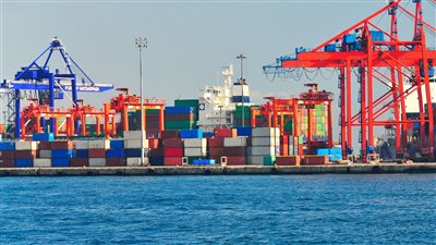 «الإحصاء»: 9.2% انخفاضًا فى عجز الميزان التجارى لمصر خلال 2020