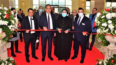 «التجارة» تفتتح فعاليات الدورة الـ18 لمعرض إيجى بلاست لصناعة البلاستيك