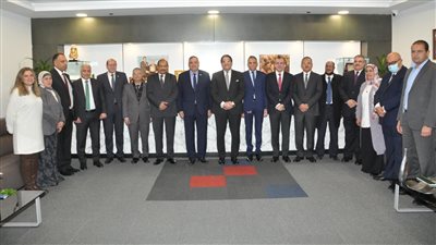 «إي فاينانس» تزود «مصر للبترول» ببطاقات ذكية لتوزيع حصص الوقود