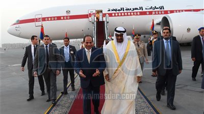 ولي عهد أبو ظبي يصل القاهرة في زيارة لعدة ساعات