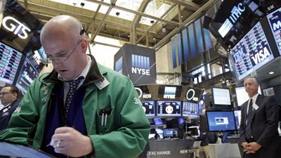 تراجع الأسهم الأمريكية للمرة الأولى في 4 جلسات