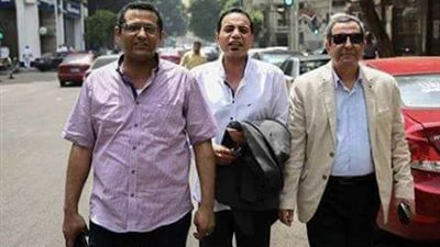 الحبس سنة ليحيى قلاش والبلشي وعبد الرحيم مع الإيقاف في 