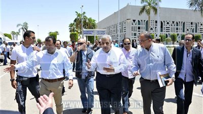 بالصور..زيارة رئيس