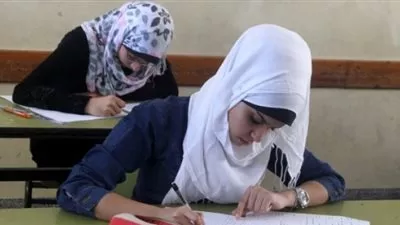 21 لجنة بأسيوط أول يوم لامتحانات طلاب نظام الثانوية العامة القديم