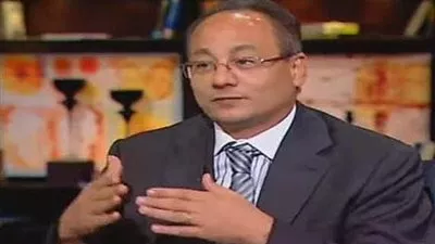 «عماد جاد»: من يعتقد أن مصر دخلت الحكم العسكري واهم