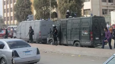 “الحماية المدنية”: عقب سيجارة سبب حريق 14 سيارة بـ “أبراج عثمان” في المعادي