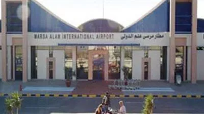 وصول 2777 سائحا على متن 22 طائرة إلى مطار مرسى علم