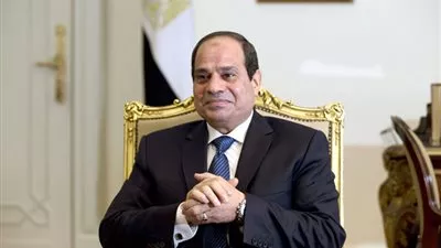 ولي عهد أبو ظبى يهنئ السيسي بعيد الفطر هاتفيًا