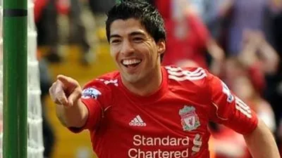 ليفربول يوافق على بيع سواريز إلى برشلونة