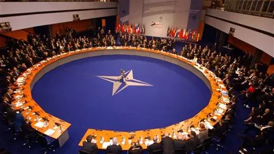 اليوم.. انعقاد قمة الناتو في 