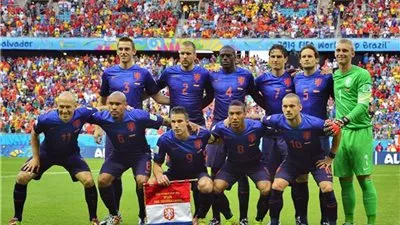 البرازيل تهدي هولندا الفوز 3-صفر في مباراة المركز الثالث