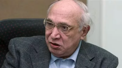 محلب يصدر قرارا بعلاج رأفت الميهي علي نفقة الدولة