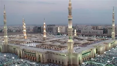 السعودية.. 3 تفجيرات في المدينة المنورة والقطيف