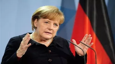 ميركل: اسرائيل لديها الحق في الدفاع عن نفسها
