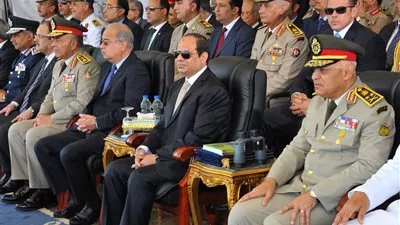 صور.. تخريج الدفعة 67 بحرية و44 دفاع جوي بحضور السيسي