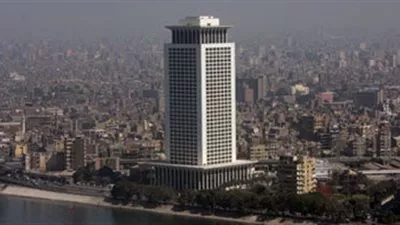 وزارة الخارجية تنفي مزاعم قصف طائرات مصرية لمواقع داخل ليبيا
