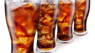 دراسة تحذر: المشروبات الغازية تصيب بأنواع نادرة من السرطانات