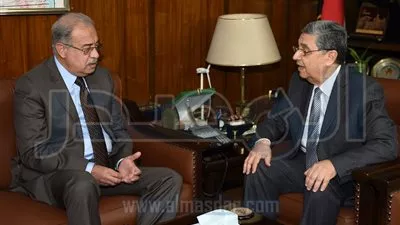 الحكومة: افتتاح أولى مراحل 