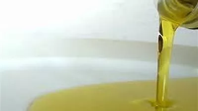 زيت زهرة الرغده مفيد للجلد