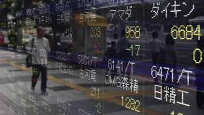 مؤشر نيكي يغلق منخفضا وسط قلق المستثمرين بشأن آفاق الانتعاش الاقتصادي