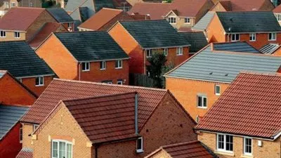 استطلاع: اسعار المساكن في بريطانيا من المتوقع ان ترتفع 9% هذا العام