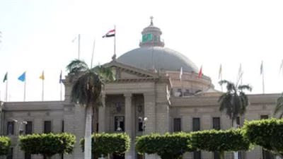 انطلاق مظاهرة لطلاب الإخوان بجامعة القاهرة تحديًا لإلغاء النشاط الطلابي