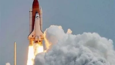 اطلاق صاروخ فالكون وعلى متنه قمر صناعي للاتصالات