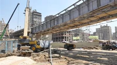 القوات المسلحة تنفذ 3 كباري علوية بالجيزة للحد من الحوادث المرورية