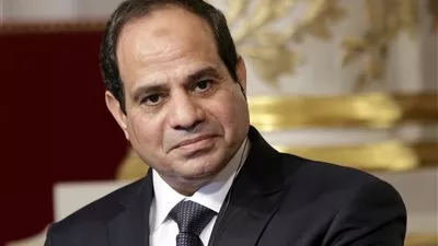 السيسي يعزي أبو مازن هاتفيًا في وفاة شقيقه