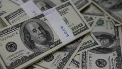 الدولار يصعد مع استيعاب السوق لتوقعات تشديد سياسة المركزي الأمريكي
