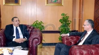 وزير الاستثمار يبحث مع سفير مصر لدى الهند سبل زيادة التعاون بين البلدين