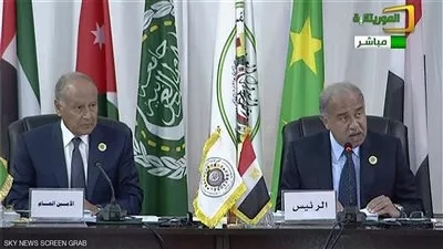 إسماعيل أمام القمة العربية: التكامل العربي ضرورة ملحة في ظل التحديات