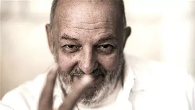 محمد خان.. عاشق السينما يروي أصعب لحظات حياته (بروفايل)