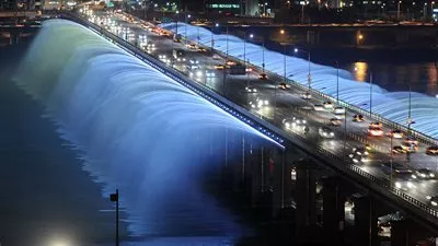 كوريا الشمالية ترسل منشورات تطفو عبر نهر هان إلى جارتها الجنوبية