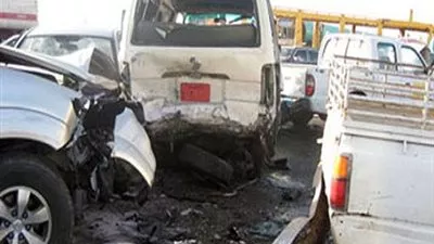 مصرع 28 وإصابة 15 فى حادث تصادم بالطريق الصحراوى الغربى بأسوان