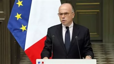 وزير الداخلية الفرنسي: إغلاق 20 مسجدا وأحذر كل من يبث الكراهية