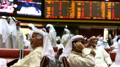 بورصة الكويت تغلق على تراجع مؤشراتها الرئيسية الثلاثة